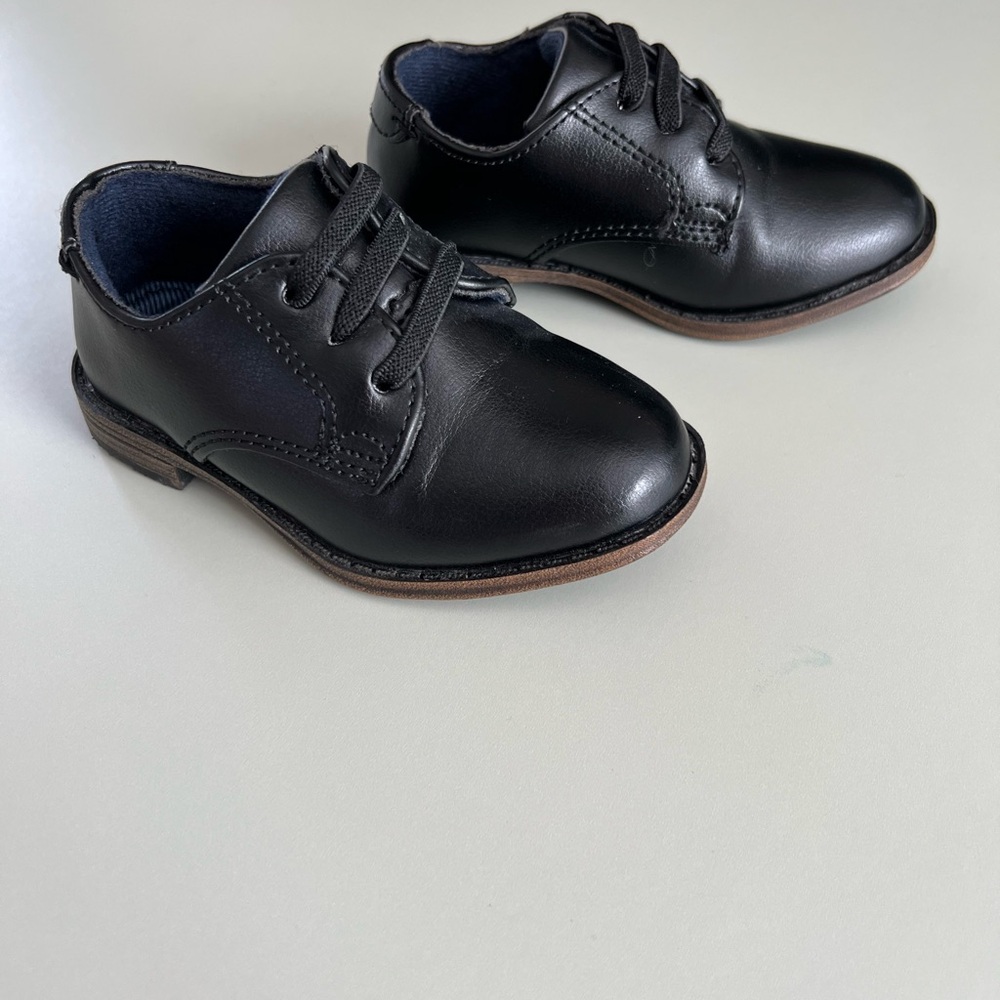 Max and Jake Black Kids Dress Shoes size 5 toddler